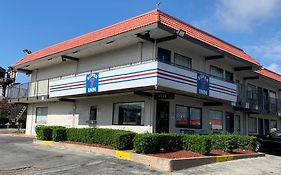 Super 7 Inn Dallas-Southwest Duncanville Exterior photo