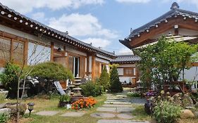 Dorandoran Guesthouse Gyeongju Exterior photo