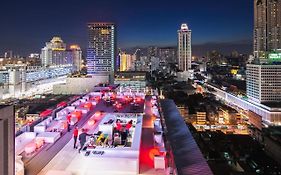 Centara Watergate Pavilion Hotel Bangkok Exterior photo