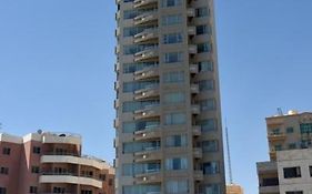 Code Housing - Fintas - Family Only Apartment Kuwait City Exterior photo