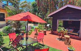 Mazzola Safari House & Backpacking Hotel Arusha Exterior photo