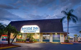 Bayside Inn Pinellas Park - Clearwater Exterior photo