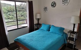 Hostel Coati Place Bed & Breakfast Adults Only Monteverde Exterior photo