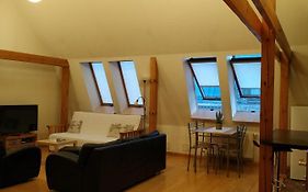 Sunlit Loft Apartment Riga Exterior photo