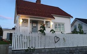 The Gingerbread House Apartment Lillehammer Exterior photo