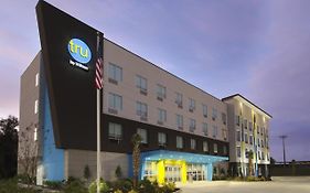 Tru By Hilton Mobile Hotel Exterior photo