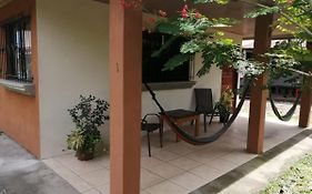 Cahuita Lodge Exterior photo