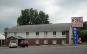 Villa Inn Motel Fort Atkinson Exterior photo