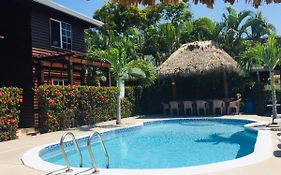 Hotel Playa Caribe Tela Exterior photo