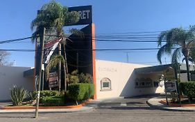 Motel Xcaret Guadalajara Exterior photo