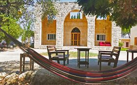 The Ranch - Lodge & Equestrian Center Kfar Hazir Exterior photo
