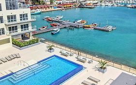 Luxury Condo With Infinity Pool & Ocean View Oranjestad Exterior photo