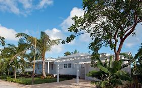 One Palm Hill By Eleuthera Vacation Rentals Colebrooke Dale Exterior photo