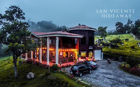 Hotel San Vicente Hideaway Quesada  Exterior photo