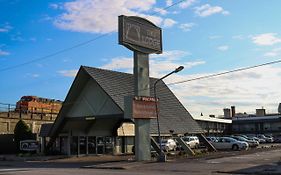 Tiki Lodge Motel Spokane Exterior photo