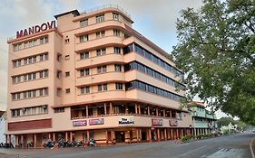 Hotel Mandovi Goa Exterior photo