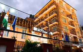 Himalayan Suite Hotel Kathmandu Exterior photo