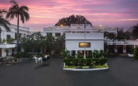 Jehan Numa Palace Hotel Bhopal Exterior photo