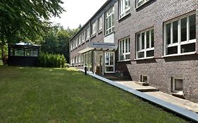 Seminarhaus In Der Akademie Bed & Breakfast Waren  Exterior photo