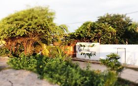 Casa Kresala, Surf House Bed & Breakfast Zorritos Exterior photo