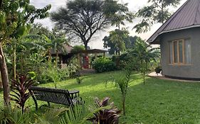 Tulivu Kilimanjaro Retreat Hotel Msaranga Exterior photo