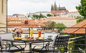 Four Seasons Hotel Prague Exterior photo