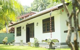 Yevon Villa Hikkaduwa Exterior photo