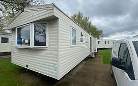 Caravan On Tower Lawn Hotel Cheswick  Exterior photo
