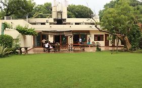 Lutyens Bungalow Bed & Breakfast New Delhi Exterior photo