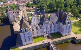 Chateau De Saint Loup Exterior photo