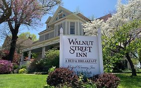 Walnut Street Inn Springfield Exterior photo