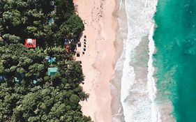 Palmar Beach Lodge Bocas del Toro Exterior photo