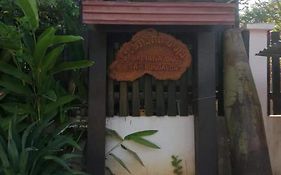 Lattanavongsa Guesthouse, Bungalows And Restaurants Muang Ngoi Exterior photo