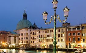 Carlton On The Grand Canal Hotel Venice Exterior photo