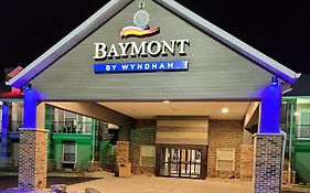 Baymont By Wyndham Washington Hotel Exterior photo