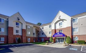 Candlewood Suites Raleigh Crabtree Exterior photo