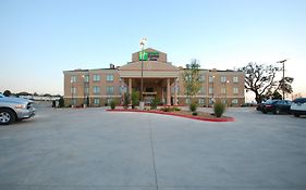 Holiday Inn Express & Suites Gonzales Exterior photo