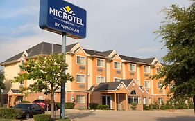 Microtel Inn & Suites By Wyndham Garland/Dallas Exterior photo