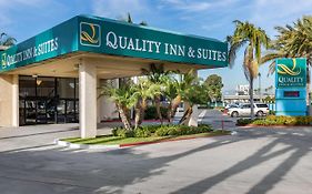 Quality Inn & Suites Buena Park Anaheim Exterior photo