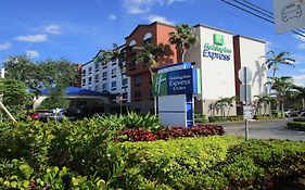 Holiday Inn Express & Suites Fort Lauderdale Airport West Davie Exterior photo