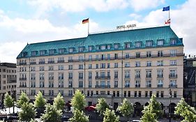 Adlon Kempinski Hotel Berlin Exterior photo
