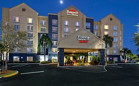 Fairfield Inn & Suites By Marriott Near Universal Orlando Exterior photo