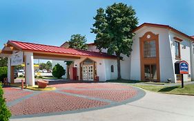 Howard Johnson By Wyndham Atlanta College Park Exterior photo