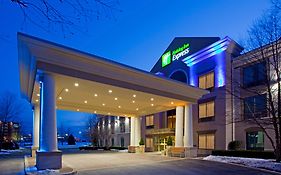 Holiday Inn Express Hotel & Suites Hagerstown, An Ihg Hotel Exterior photo