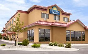 Days Inn & Suites By Wyndham Bozeman Exterior photo