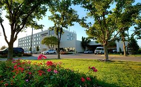 Doubletree By Hilton Wichita Airport Hotel Exterior photo