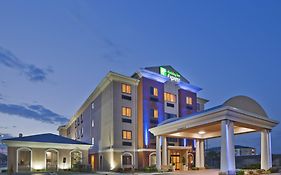 Holiday Inn Express & Suites Midwest City Exterior photo