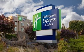 Holiday Inn Express And Suites Hood River Exterior photo