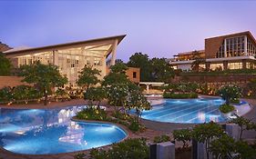 Taj Aravali Resort & Spa Udaipur Exterior photo