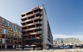 Radisson Red Hotel V&A Waterfront Cape Town Exterior photo